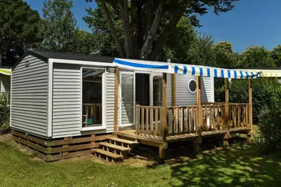 Image de Mobilheim Perceval Standard 29m2 (2 Schlafzimmer) + überdachte Terrasse + Tv 4 bis 5 Personen - 4 Pers. im Preis enthalten