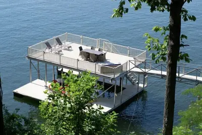 Image de Cozy in the Cove: Smith Lake Cullman County: Private Dock! Year Round Water