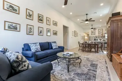 Image de Renovated Historic 4br House Near Magazine St & Uptown