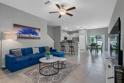 Image de 3br* Townhouse* W Garage near beach