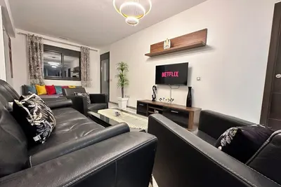 Image de Gorgeous and Lovely apartment
