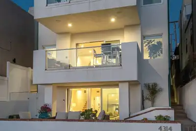 Image de Stunning Oceanfront Beach Home