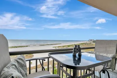 Gulf Breeze Getaway - Sand Key