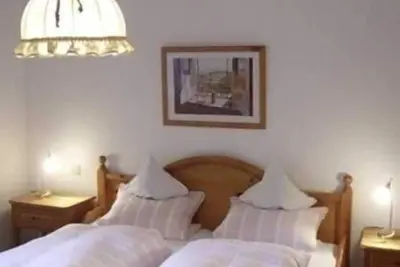 Image de Appartement rez-de-chaussée - maison d'hôtes - Maison Ida