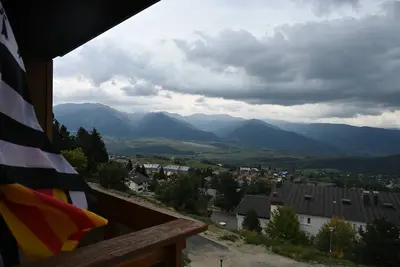 Image de Loue Ă Font Romeu appartement duplex 40 m2 exposition plein sud.