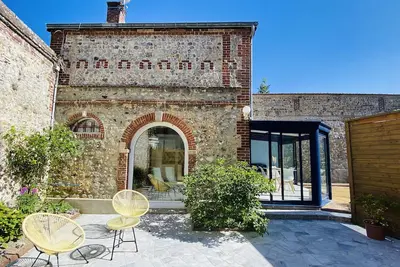 Image de Maison au calme avec jardin et terrasse