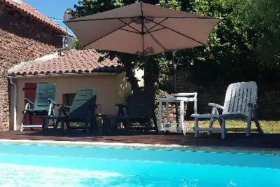 Image de Gite l'Oustal occitan à Saint-Juéry Aveyron