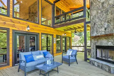 Image de Riverfront Blue Ridge Escape w/ Scenic Views!