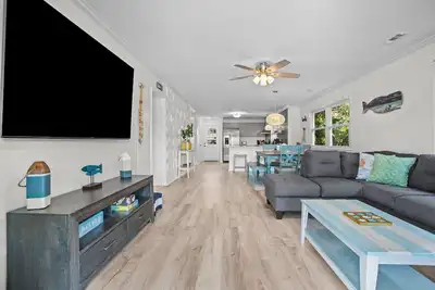 Image de Dog Friendly 4Bed/2. 5Bath OceanView1min Walk to Beach