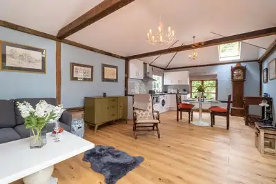 The Cart Lodge - sleeps 2 guests  in 1 bedroom