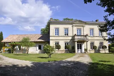 Image de Meublé de tourisme ** aux portes de Bordeaux idéal pour les familles
