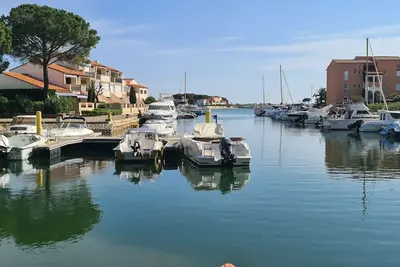 Image de Appartement bord de mer 4 pers. belle terrasse vue marina clim wifi