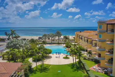 Image de Right on Eagle Beach - Oceania Residences 2 bedroom/2 bath ground level 🌴☀️👙
