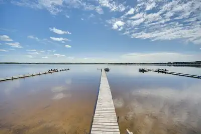 Image de Convenient Cabin w/ Access to 3 Boat Docks!