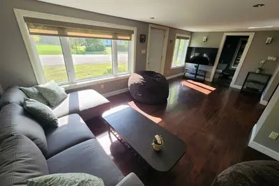 Image de Stylish 2-Bedroom Home in Shediac