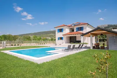 Belle maison à Donji Prolozac