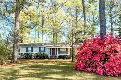 Image de Papaw Wheeler's Wooded Retreat