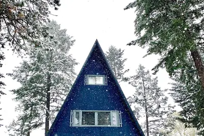 Image de 3rd Generation A-frame cabin near Flathead Lake and Glacier Park