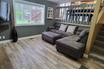Image de Tons of fun and adventure in this large Cda home