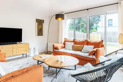 Image de Magnifique maison de vacances pour 8 personnes avec Wifi, climatisation, Tv, terrasse et parking