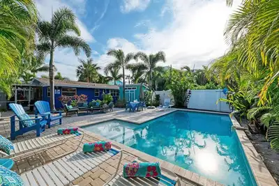 Image de Blue Egret: Pool, Enclosed Lanai, Close to the Beach by Anna Maria Life Vacation Rentals