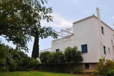 Image de Family Villa 5 mins from the beach