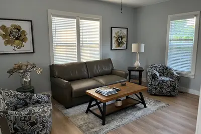 Image de A haven of comfort and style!