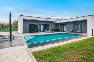 Image de Superbe maison Ă Zminj avec WiFi