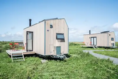 Image de Nachhaltiges Ăśbernachtungserlebnis im Green Tiny House Pioneer mit Panoramablick