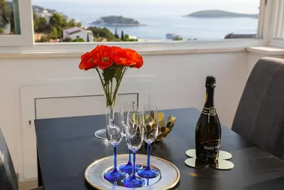 Penthouse ideal for couples, families and groups of friends 5 min from the beach