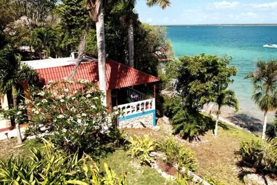 Image de Water Front- Dog friendly Casita with covered private patio