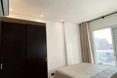 Image de Apartamento com Piscina, Moderno e Luxuoso