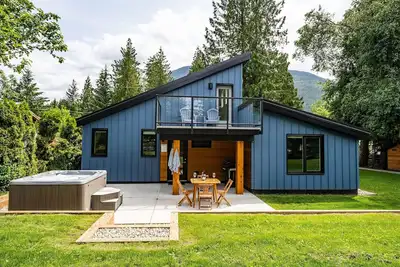Image de Your perfect mountain getaway \/ 5 min from Rmr