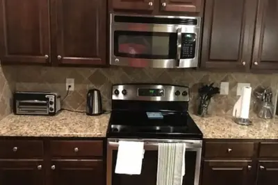Image de Family Friendly 5 Br 3 Ba Home