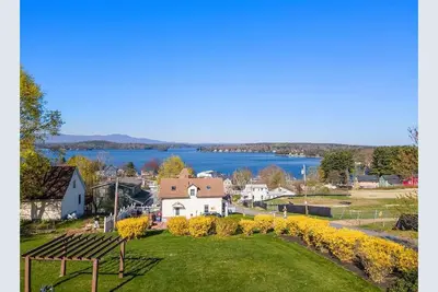 Winnipesaukee Lake View Condo Laconia
