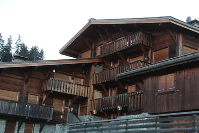 Image de Spacious apartment and located in a residence and wooded And located on
