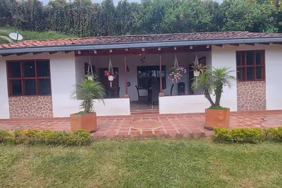 Image de Hermosa Cabaña Campestre Familiar