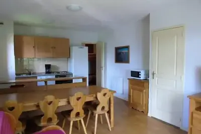 Image de 3 Pièces pour 8 Personnes