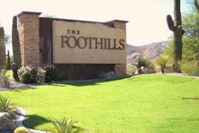 Image de Newly Renovated Condo: Foothills View & Resort Amenities