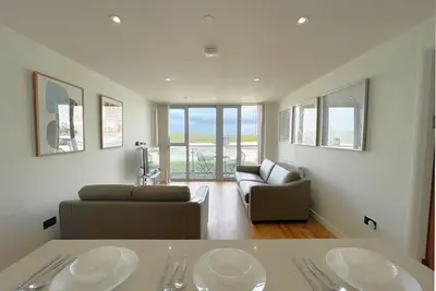 Image de 38 Zinc - an apartment that sleeps 6 guests in 2 bedrooms