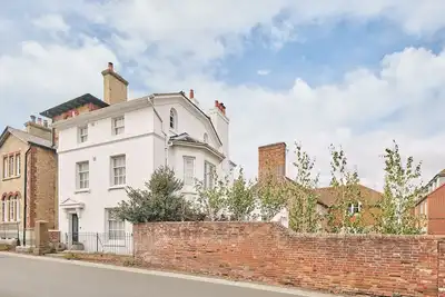 Image de Coastal Manor Retreat - Luxury Cottages