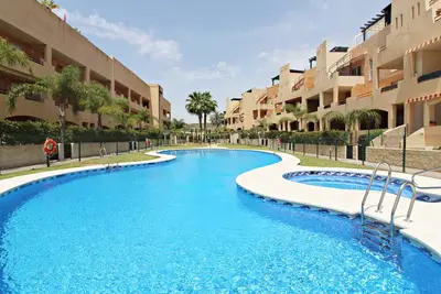 Image de Nassau - Appartement avec terrasse et piscine Ă Vera Playa
