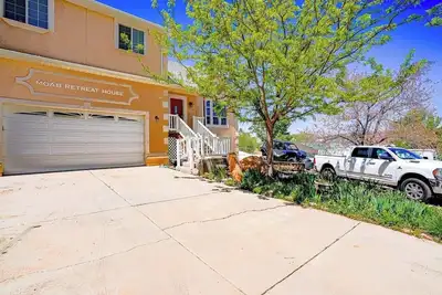 Image de Moab Retreat House - 4 Chambre 1/2 de Duplex près de Moab (avec literie supplémentaire)
