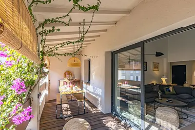 Image de Ravissant Appartement au coeur de Saint-Tropez