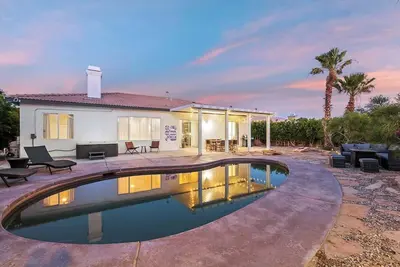 Image de 5br Retreat w/ Heated Pool, Hot Tub & Pool Table