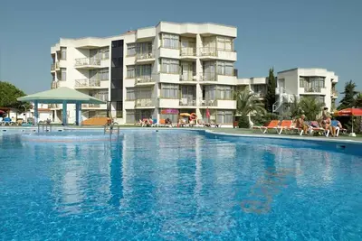 Image de Appartement d´hôtel piscine en plein air