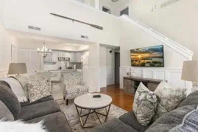 Image de Remodeled beach home 5 mins to Cape May and Delaware Bay!