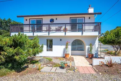 Image de Gorgeous 3 Bedroom Monthly Rental in Marine Terrace! Pet-Friendly Too!