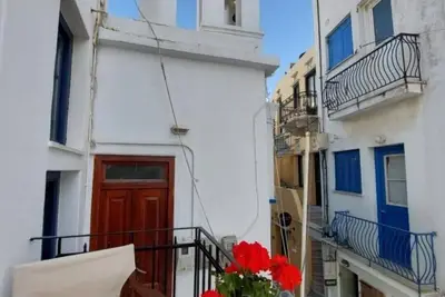 Renovated traditional house in the heart of Tinos Town.