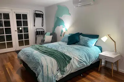 Image de This cozy cottage is the perfect springboard to the wonderful Gippsland Lakes